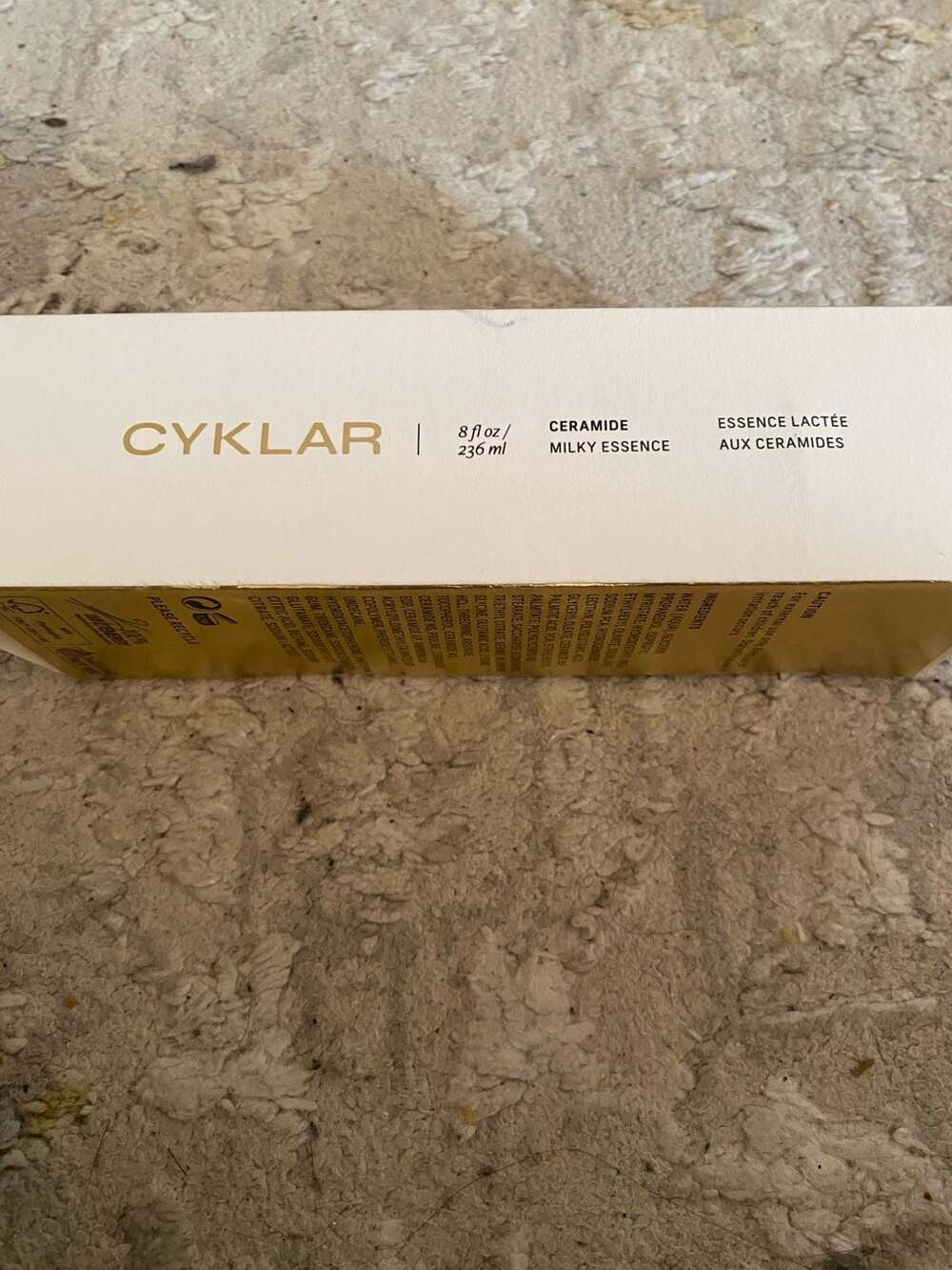 Cyklar Ceramide Milky Essence for Full-Body Hydration (8 fl oz)